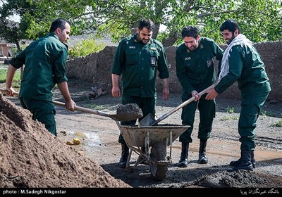 اردوی جهادی منتظران خورشید در روستای اسماعیل آباد ساوه