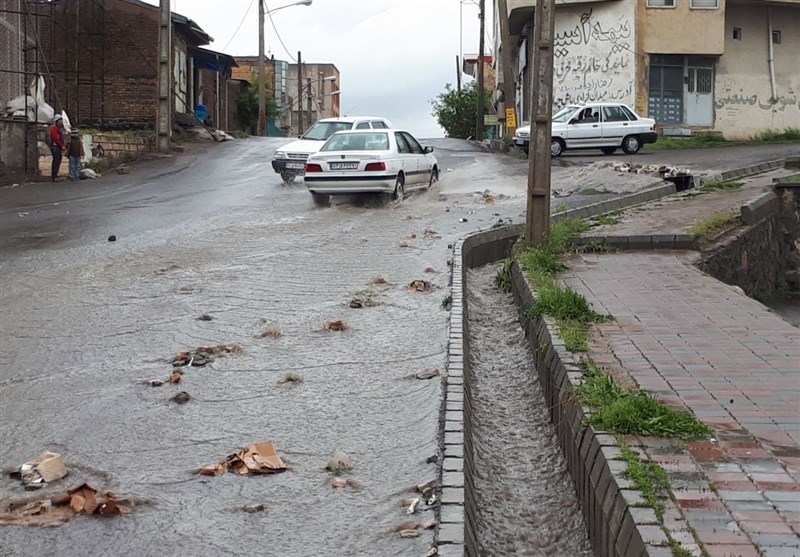 اردبیل| باراش باران و جاری شدن سیل در مشگین‌شهر به روایت تصویر