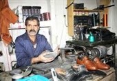 کفش از پای صنعت درآمده است/ وصله‌های ناجور به صنعت کفش ایران