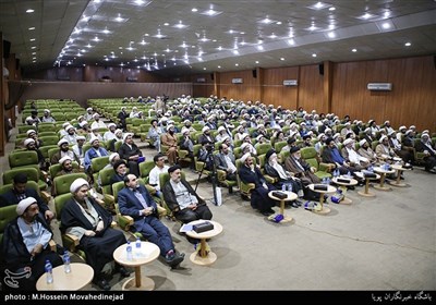 گردهمایی ائمه جماعات دانشگاهای استان تهران