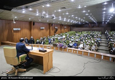 گردهمایی ائمه جماعات دانشگاهای استان تهران