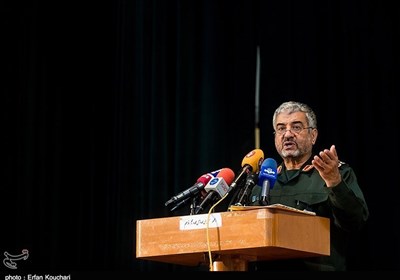 اللواء جعفری تعلیقاً على تصریحات ترامب: سیاسة ایران لن تتغیر