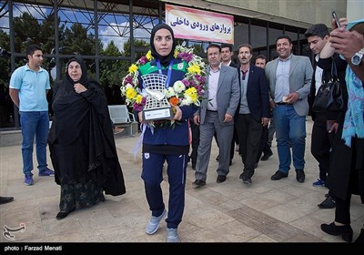 استقبال از برترین گلزن فوتسال بانوان آسیا - کرمانشاه