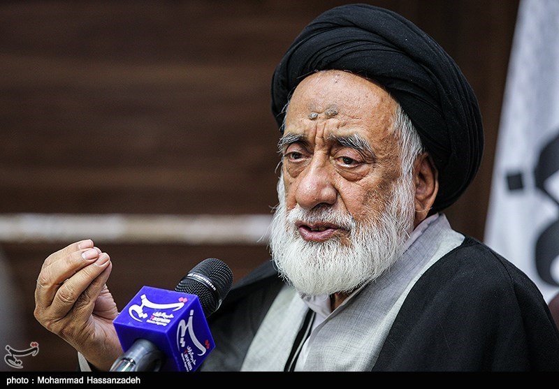 ماجرای پشت کردن منبری معروف تهران به صندلی نمایندگی مجلس