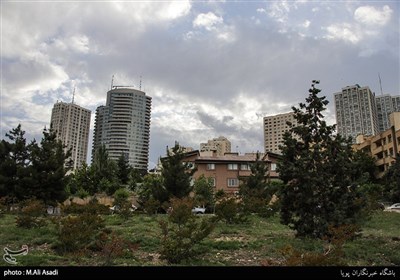 نمایی از برج های مسکونی در فاز یک شهرک غرب