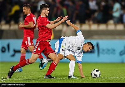 Iran Beats Uzbekistan 1-0 in Friendly Match at Tehran's Azadi Stadium