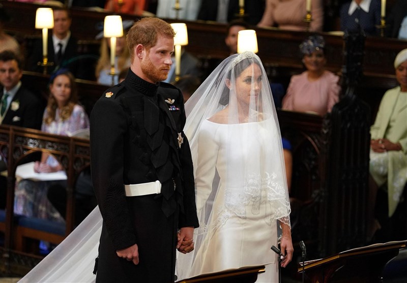 گزارش تسنیم| چه چیزی از چشم 2 میلیارد بیننده مراسم عروسی نوه ملکه انگلیس پنهان ماند؟