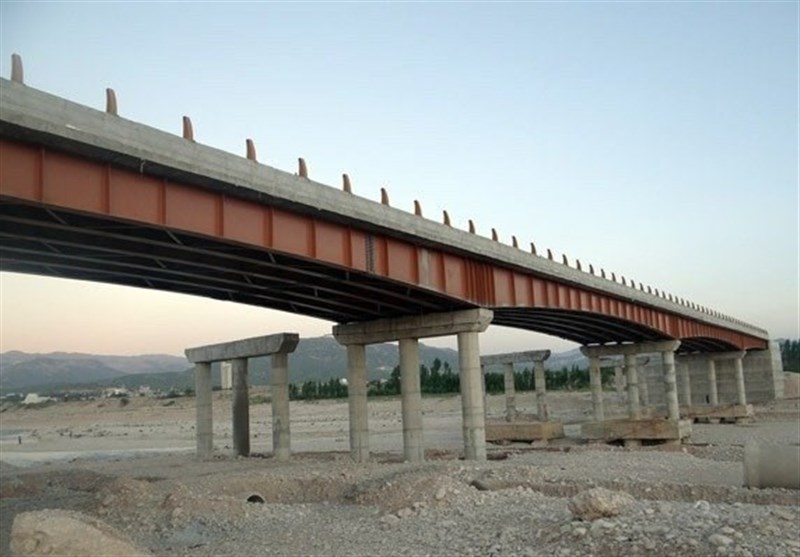 زنجان| ساخت پل گلشهر به صورت شبانه‌روزی است