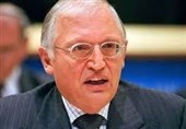 واکنش معاون سابق کمیسیون اروپا به اعمال مجدد تحریم‌های آمریکا علیه ایران