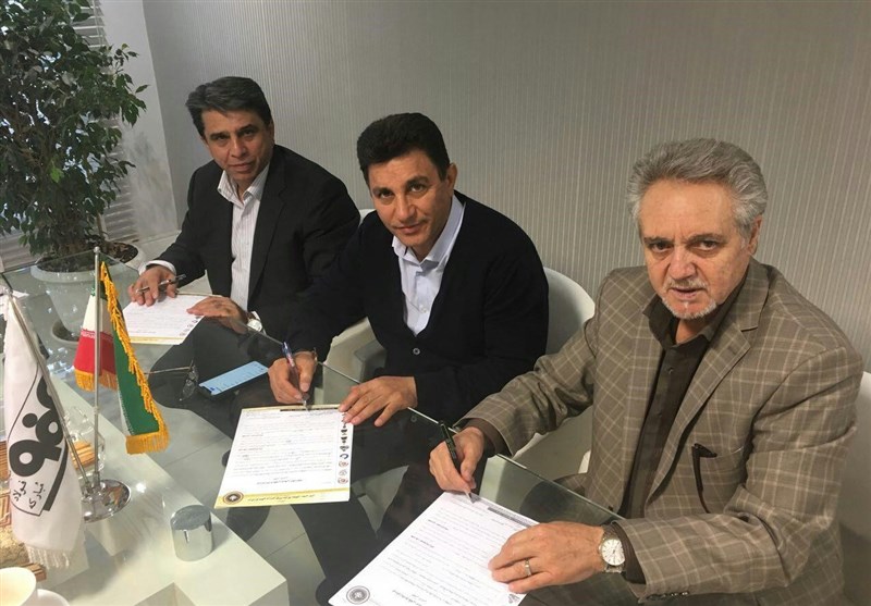 Amir Ghalenoei Extends Contract with Iran&apos;s Sepahan