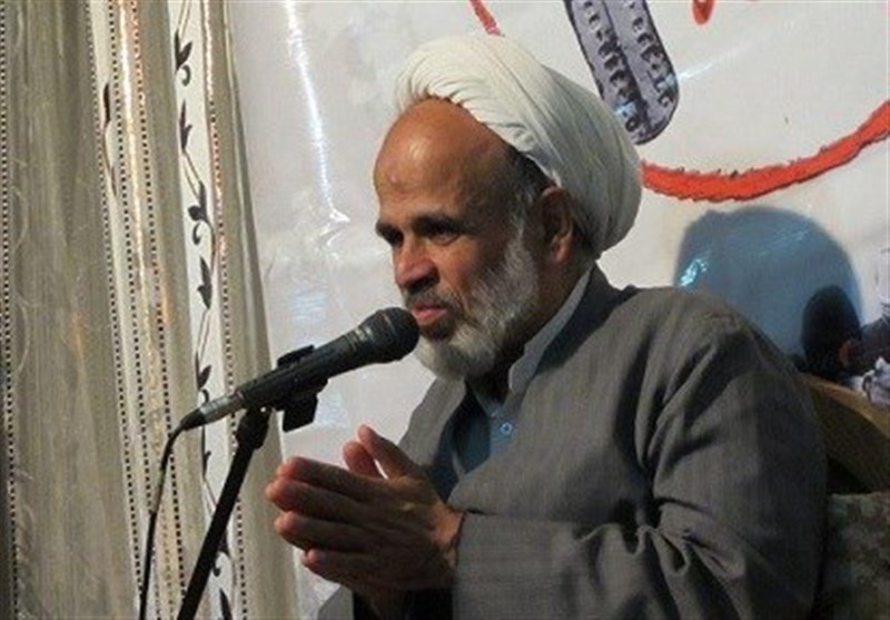 خطیب جمعه کرمان: افراد دلبسته به دشمن شایستگی پذیرش مسئولیت در نظام اسلامی را ندارند