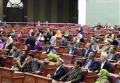 پارلمان افغانستان: اشرف غنی از «بودجه توسعه‌ای»در مبارزات انتخاباتی استفاده می‌کند