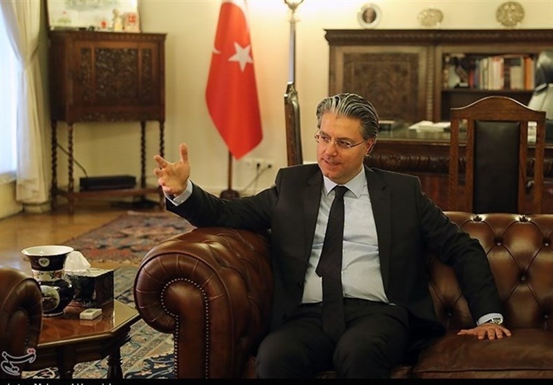 نظر سفیر ترکیه درباره مسابقه دوستانه ایران و ترکیه/ در مسابقات جام جهانی قلبمان با ایران است+ فیلم