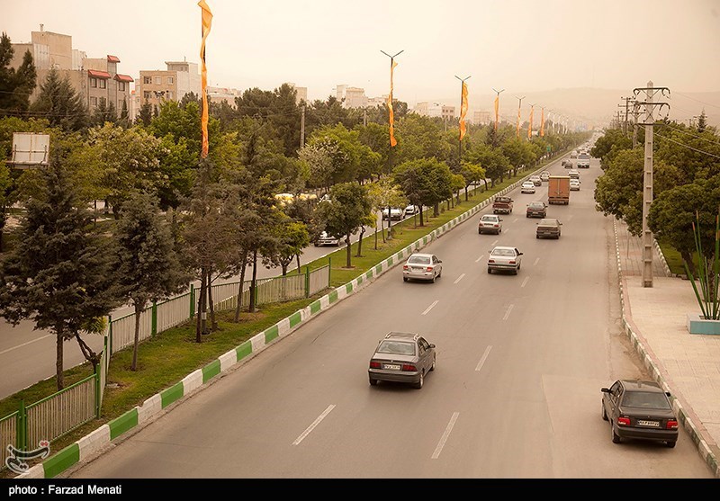 کیفیت هوای اصفهان ناسالم یا خطرناک؟ عقربه‌هایی که هر یک به سمتی می‌روند