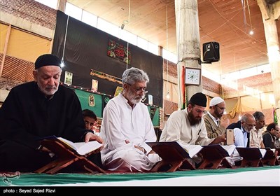 با آغاز ماه مبارک رمضان در کشمیر جلسات قرائت و تفسیر قرآن در مساجد و حسینیه ها برگزار میشود