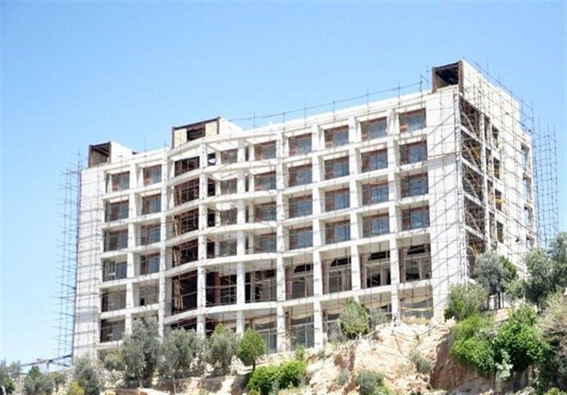 خرم‌آباد| 6 دولت و یک هتل؛ پروژه صخره‌ای خرم آباد 20 ساله شد