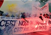 تظاهرات شبانه در مرکز پاریس و بازداشت 73 نفر از معترضان