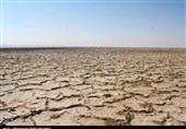 مطالعات یکپارچه بهره‌برداری از دریاچه نمک قم مورد تأکید مسئولان باشد