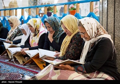 ایران کے شہر سنندج کی مساجد میں قرآن خوانی