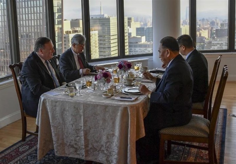 دیدار وزیر خارجه آمریکا با مقام ارشد کره شمالی در نیویورک+عکس