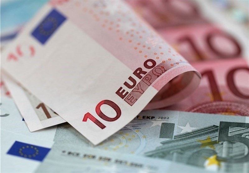 تأثیر کاهش قیمت یورو بر منابع ارزی صندوق توسعه ملی/ مدیریت ارزی بانک مرکزی باید اصلاح شود