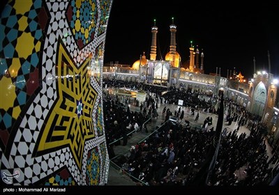 Iranian Muslims Attend Religious Ceremonies to Mark Laylat Al-Qadr