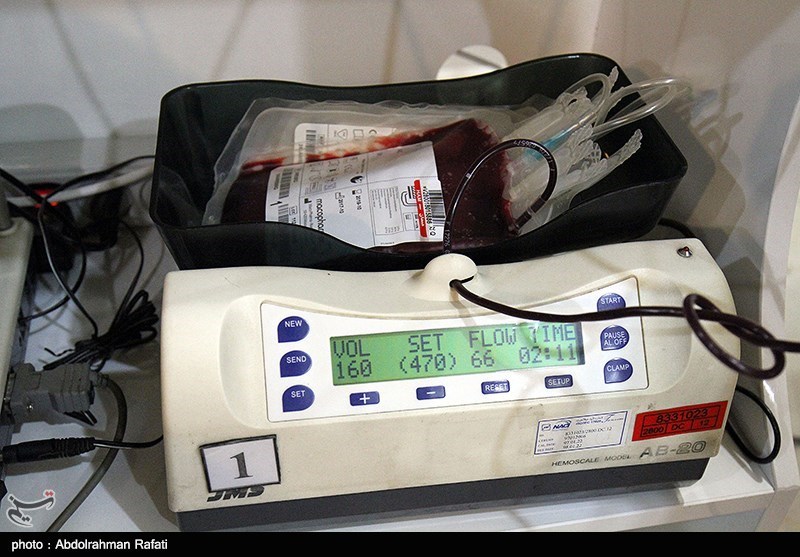 فیلم| اهدای خون خبرنگاران قمی به مناسبت روز انتقال خون