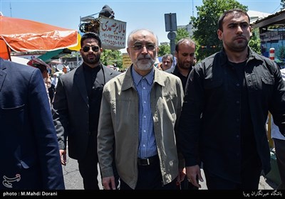 علی اکبر صالحی رییس سازمان انرژی اتمی در راهپیمایی روز قدس 