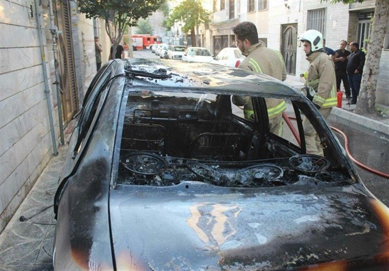 آتش گرفتن مبهم خودرو تیبا + تصاویر