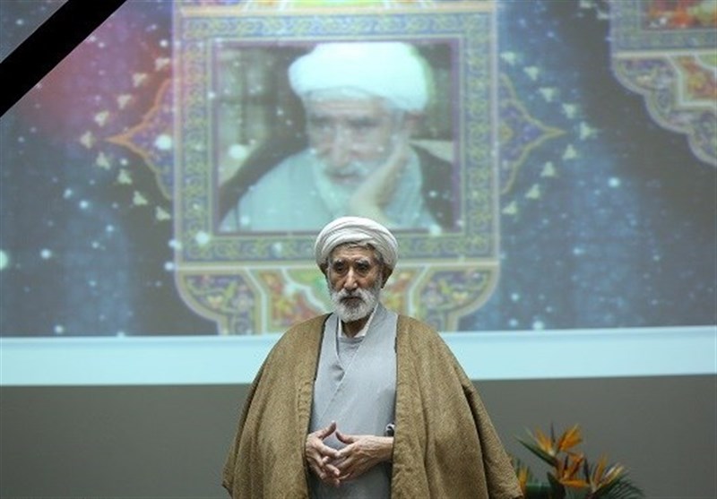 همدان| &quot;حجت‌الاسلام احمدی&quot; عنصری مردمی، ساده‌زیست و انقلابی بود