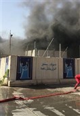 وقوع آتش‌سوزی در انبارهای کمیساریای عالی انتخابات عراق در بغداد +عکس