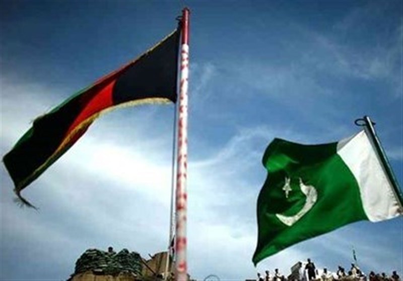 Pakistan Foreign Minister Calls for Easing Sanctions on Afghanistan