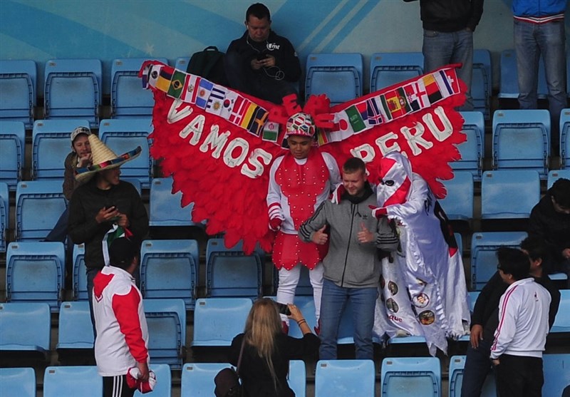 جام جهانی 2018| نخستین تمرین تیم ملی فوتبال پرو در خیمکی
