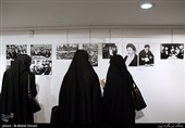 نمایشگاه عکس" از او که می گویم" روایتی تصویری از نوجوانی تا ارتحال امام خمینی(ره) 