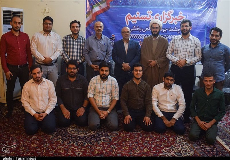 نشست صمیمی خبرنگاران تسنیم خوزستان در ماه رمضان برگزار شد