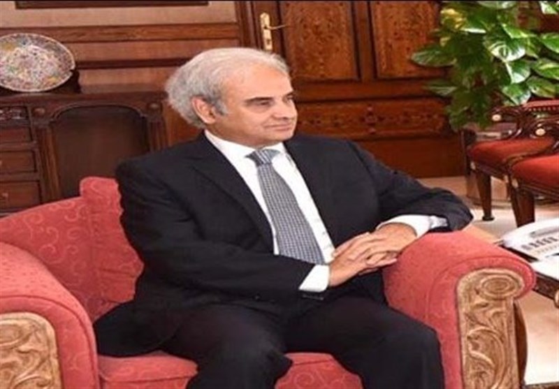نخست وزیر دولت موقت پاکستان در اولین ملاقات خارجی با سفیر عربستان دیدار کرد