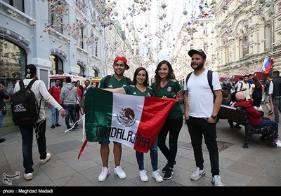 حضور هواداران تیم های حاضر در جام جهانی 2018 در حوالی میدان سرخ مسکو