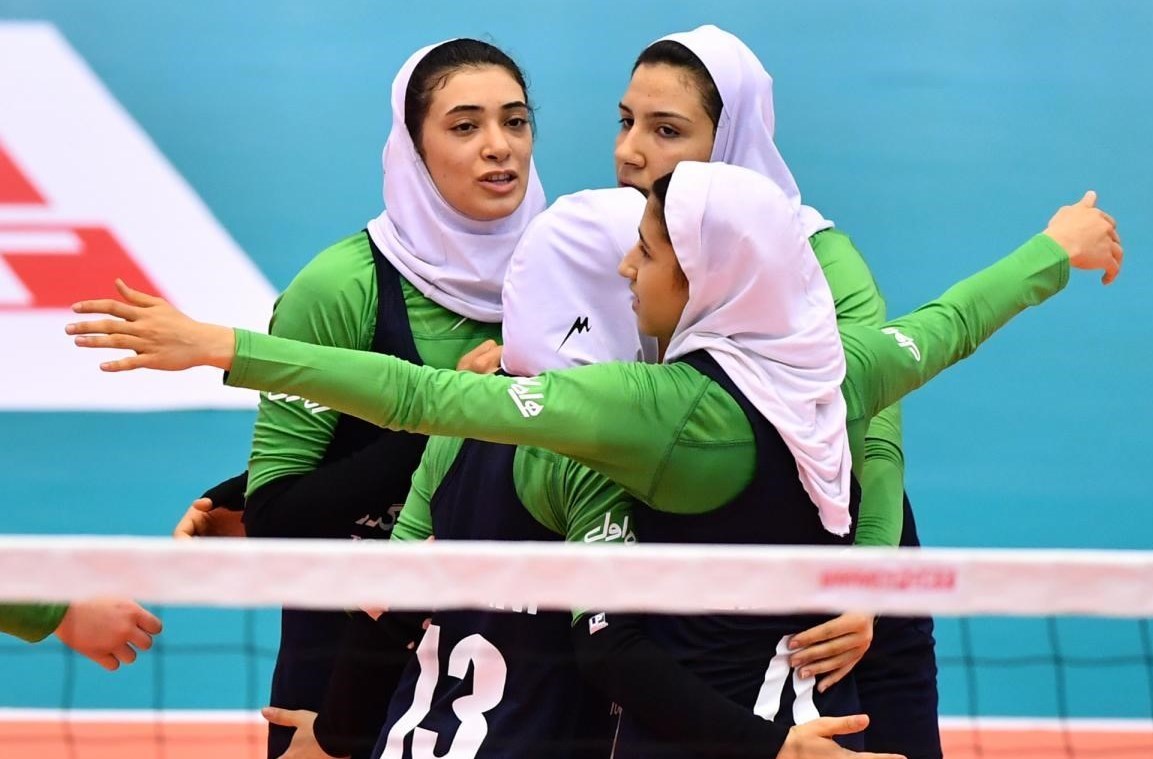مونا آشفته: به دنبال کسب تجربیات ارزشمند در لیگ والیبال ترکیه هستم/ جوانترین لژیونر والیبال بانوان ایران هستم
