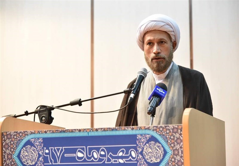 امام جمعه شیراز برای انتخابات خبرگان رهبری ثبت‌نام کرد