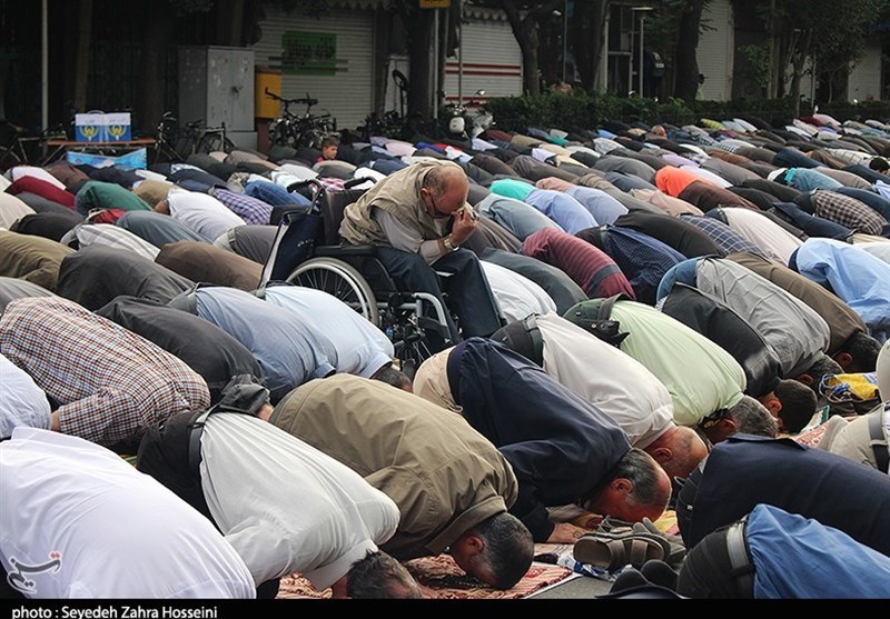 برگزاری نماز باشکوه عید فطر در تبریز به روایت تصویر