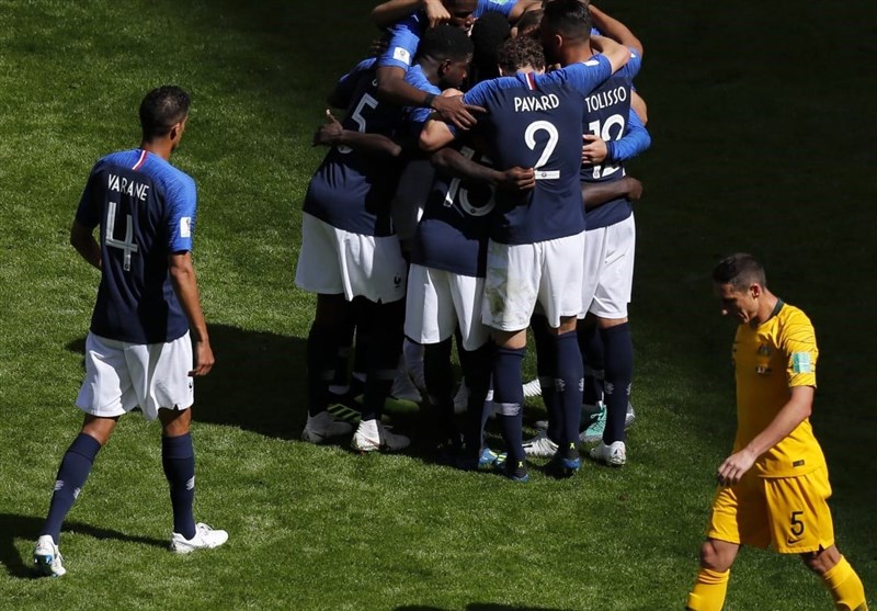 جام جهانی 2018| فرانسه به کمک تکنولوژی استرالیا را شکست داد/ ارزانی جوان‌ترین بازیکن تاریخ جام‌ جهانی شد