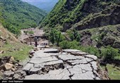 تعدادی از روستاهای سیلزده گیلان هنوز فاقد راه دسترسی هستند