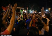 شادی مردم  اصفهان پس از پیروزی تیم ملی فوتبال ایران مقابل مراکش