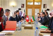Iranian, Swiss Diplomats Discuss Closer Ties