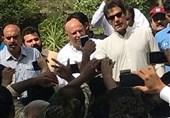 عمران خان: برای تشکیل دولت آینده با حزب مردم و حزب نواز ائتلاف نخواهیم کرد