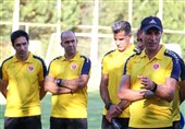 گل‌محمدی‌: از شرایط تیم راضی‌ام اما باید 2 بازیکن دیگر جذب کنیم