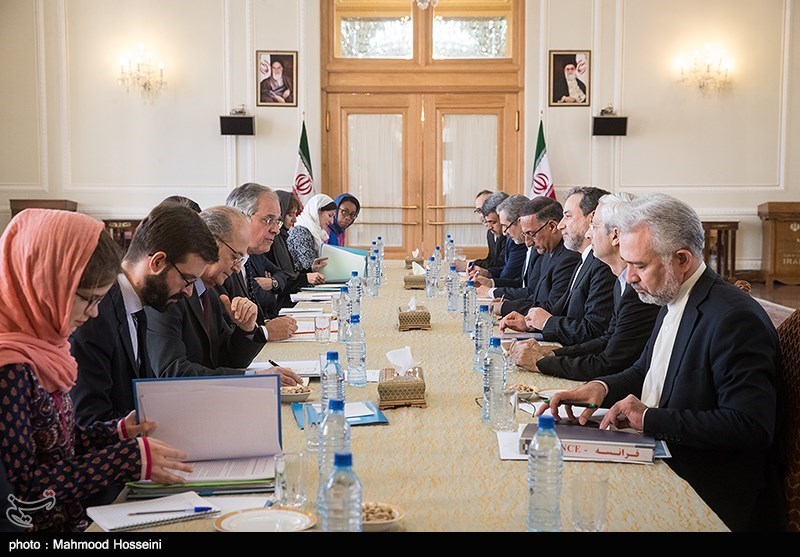 پنجمین دور گفتگوهای سیاسی ایران و فرانسه در تهران برگزار شد