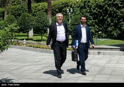 محمدجواد آذری جهرمی وزیر ارتباطات در حاشیه جلسه امروز هیئت دولت