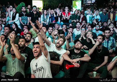  Iran Football Fans Gather in Public Places to Watch World Cup Match