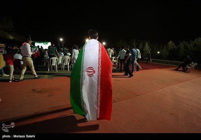 تماشای بازی ایران و اسپانیا - اصفهان